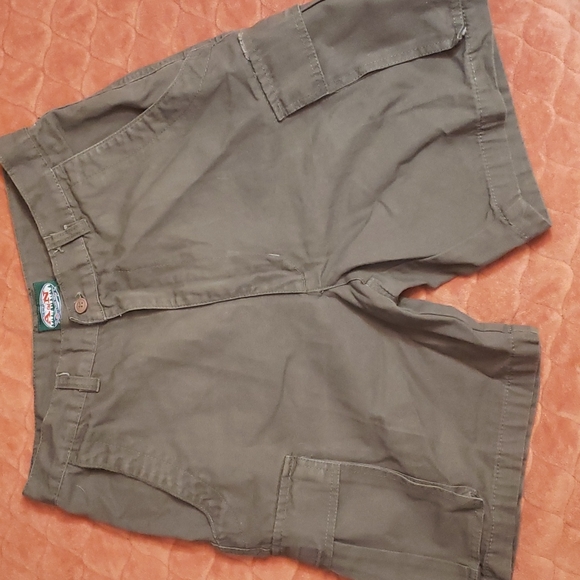 Men's size 32 cargo shorts - Picture 1 of 4